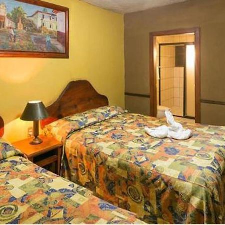H. Posada San Alejandro Patzcuaro Ngoại thất bức ảnh