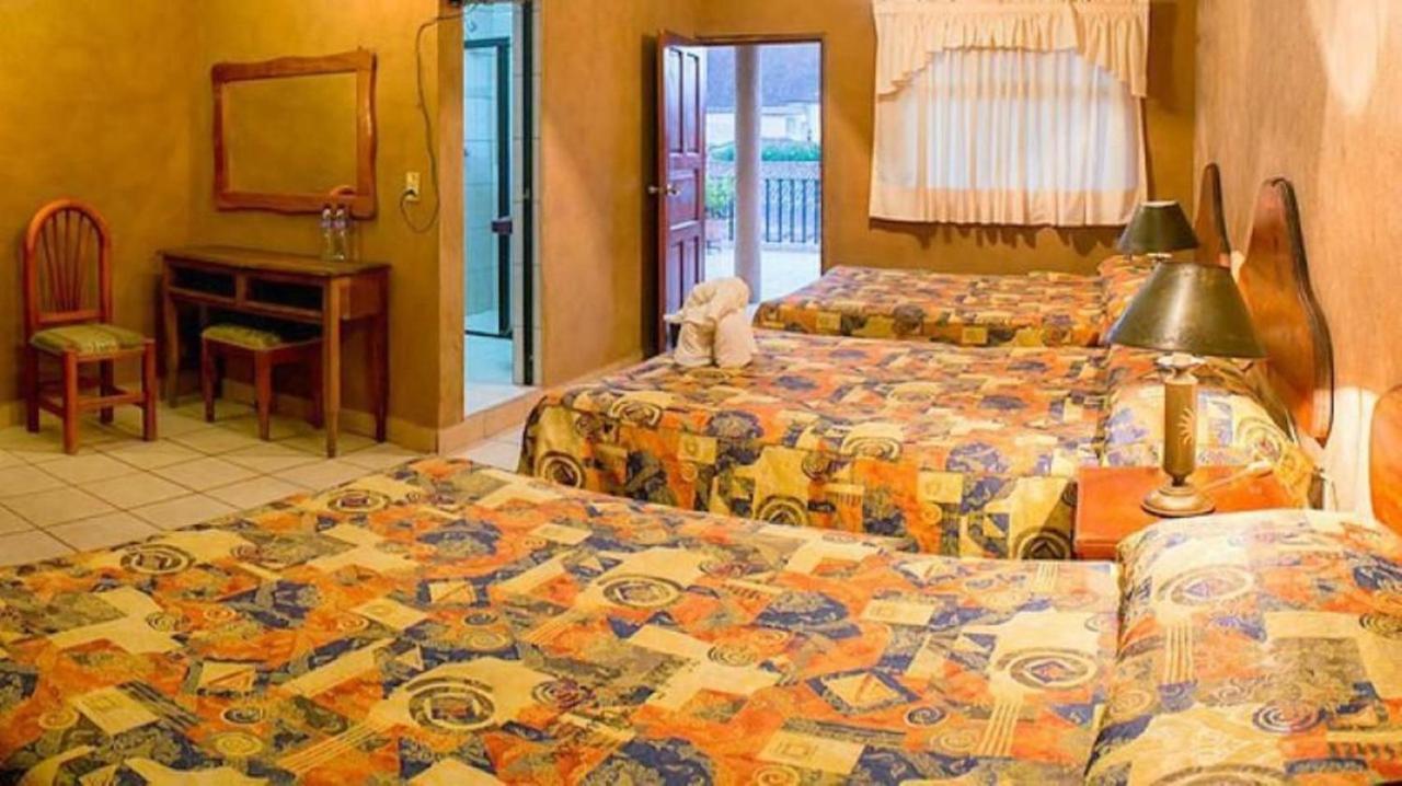 H. Posada San Alejandro Patzcuaro Ngoại thất bức ảnh